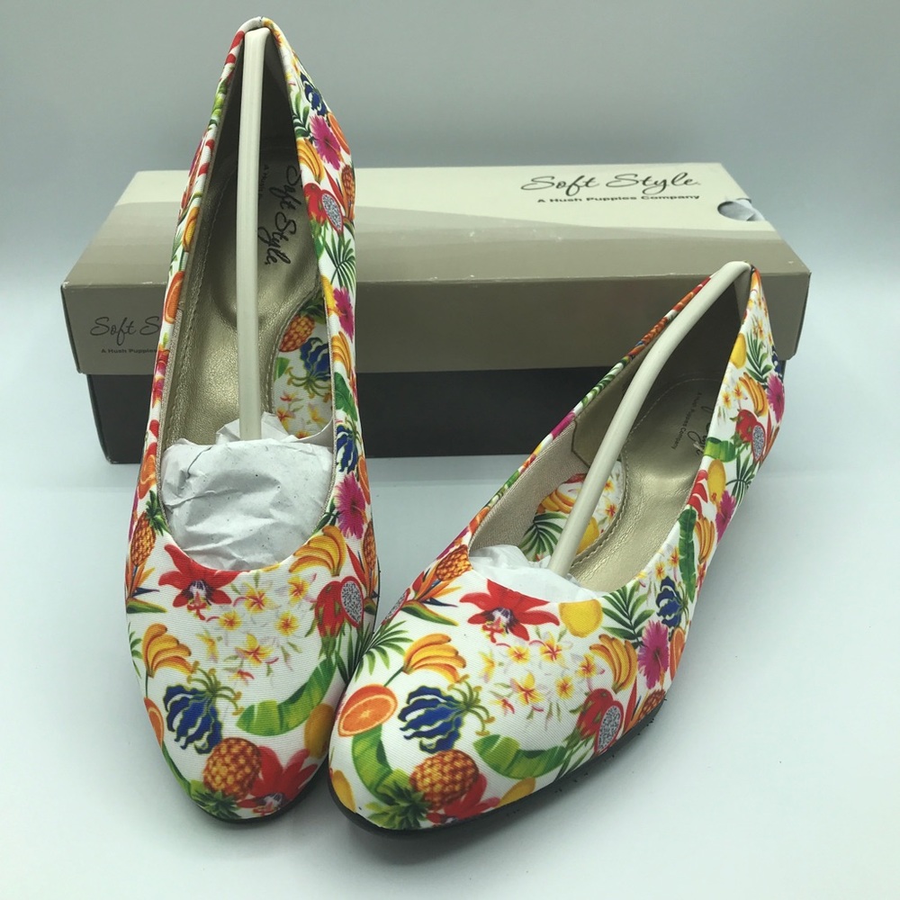 Like new Hush Puppies Soft Style Angel II Pump